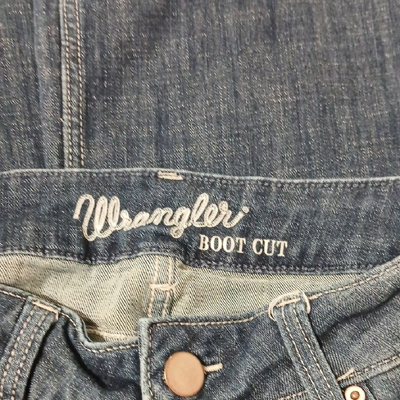 Wrangler Women's Dark Blue Boot Cut Jeans - Picture 5 of 12